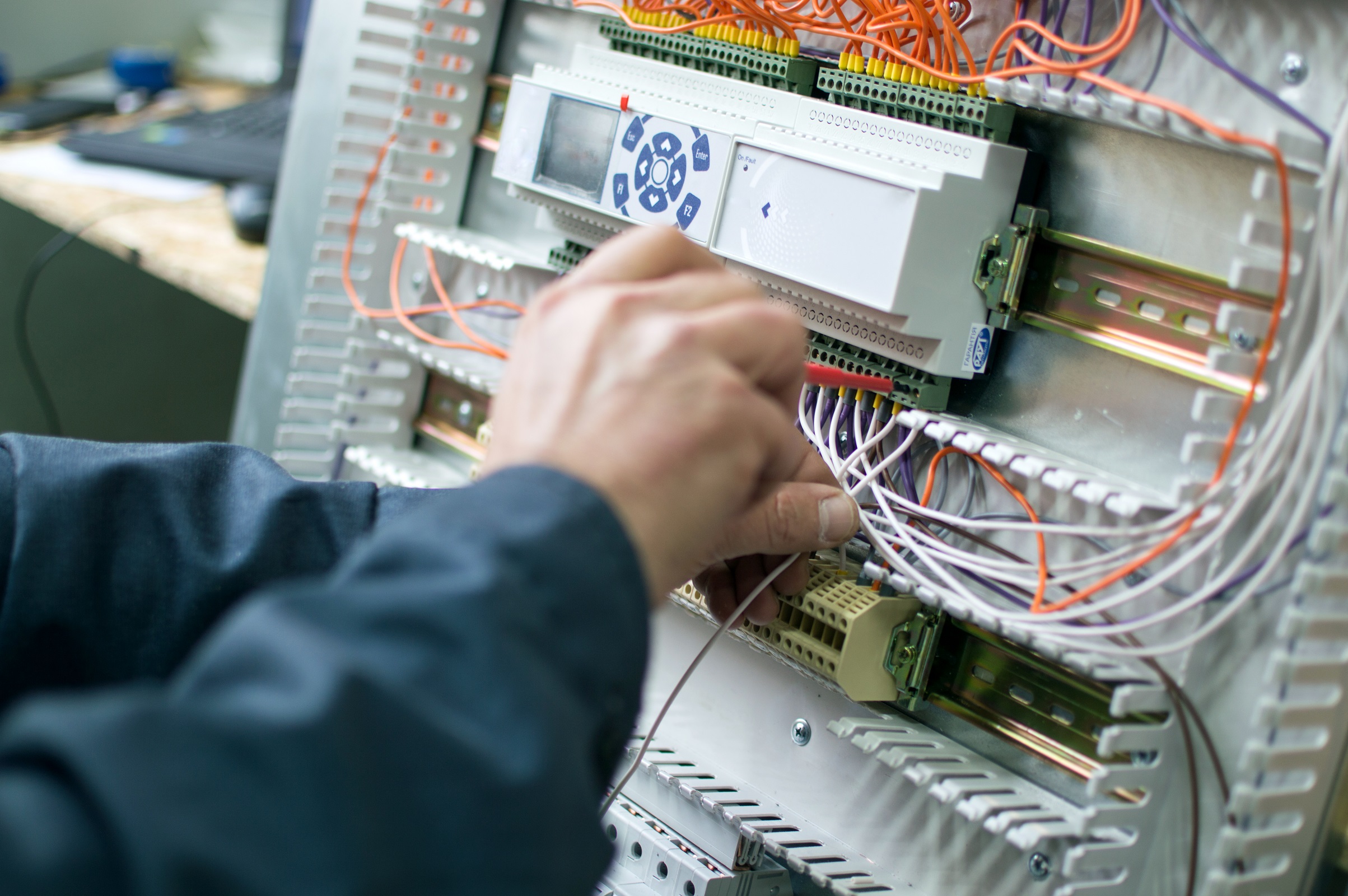 Commercial & Project Electrical