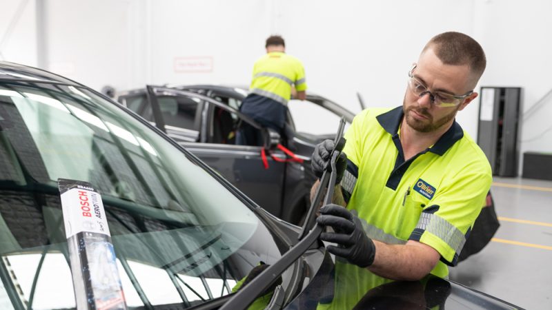 5 Ways To Maintain Your Windscreen Wipers For A Clearer Windscreen and Safer Driving