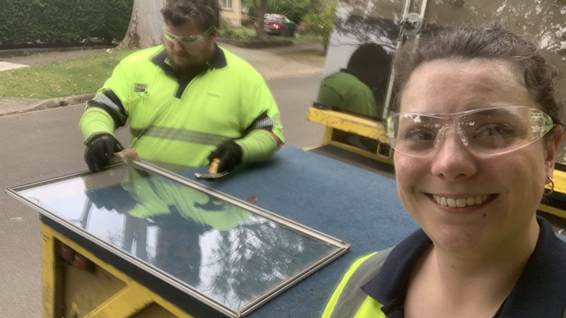 The Inside Scoop: An Action-Packed Day With A Glazier