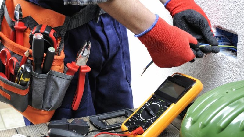 Insider Tips For Choosing The Perfect Electrician: An Essential Guide