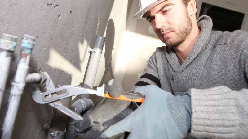 Commercial Plumbing: Picking The Best Service For You