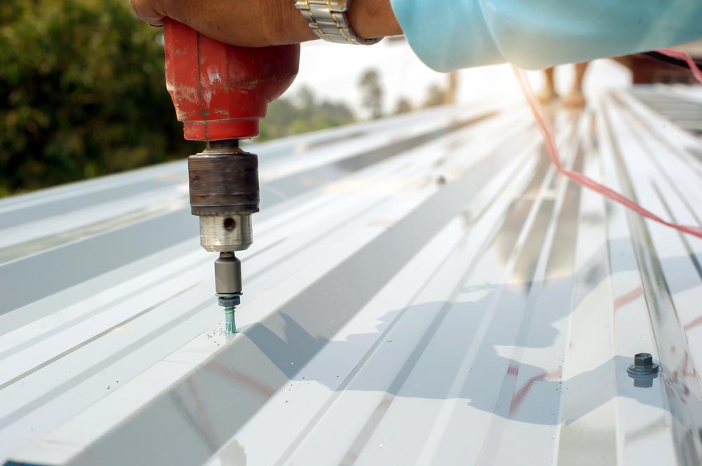 Installing Roof